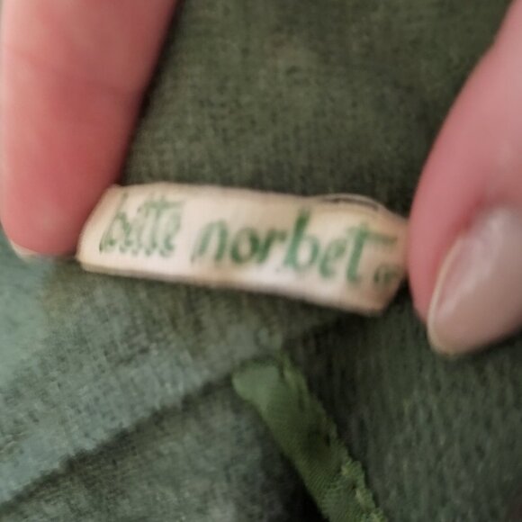 Vintage green wool pencil skirt with single pocket - Picture 9 of 9